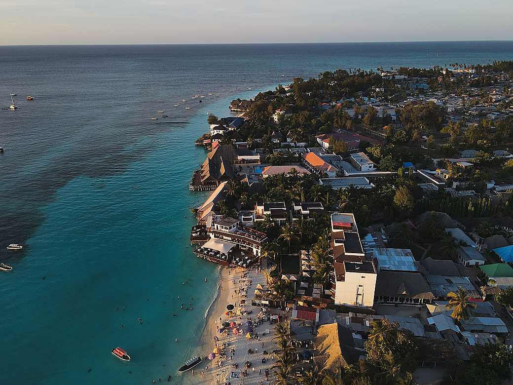 Kendwa's turquoise water and beach, Zanzibar